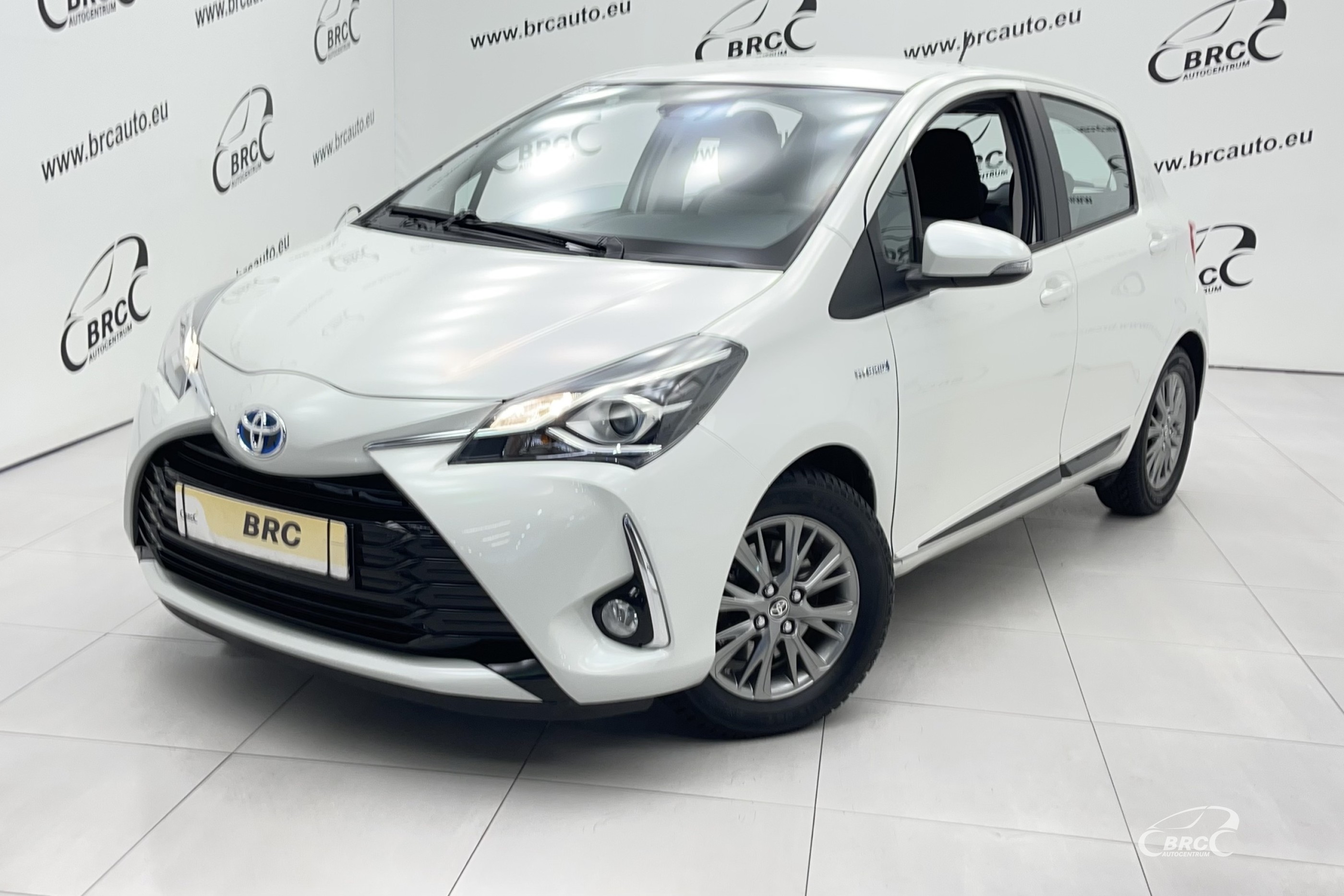 Toyota Yaris 1.5 Hybrid Automatas
