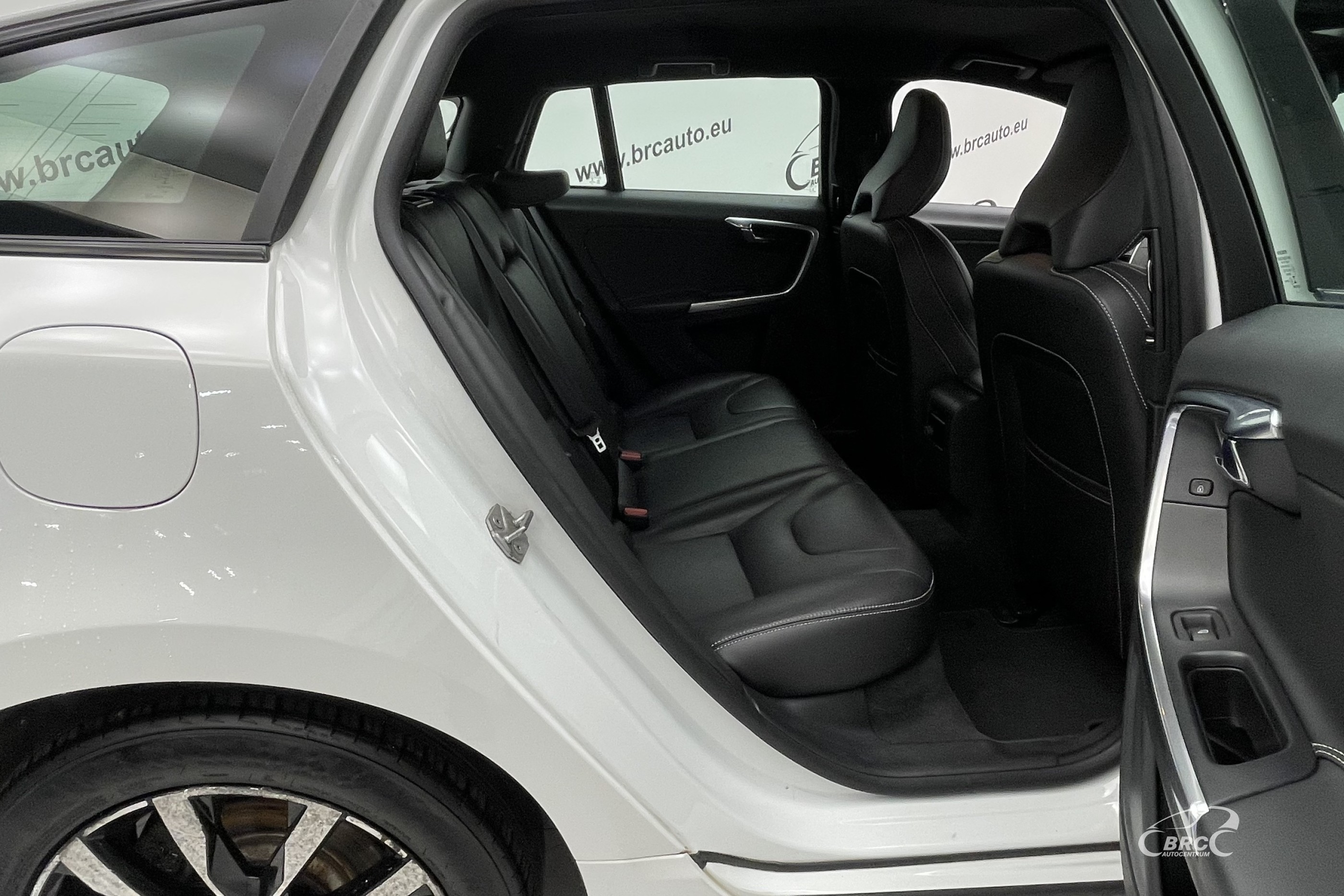 Volvo V60 2.0 D2 Automatas