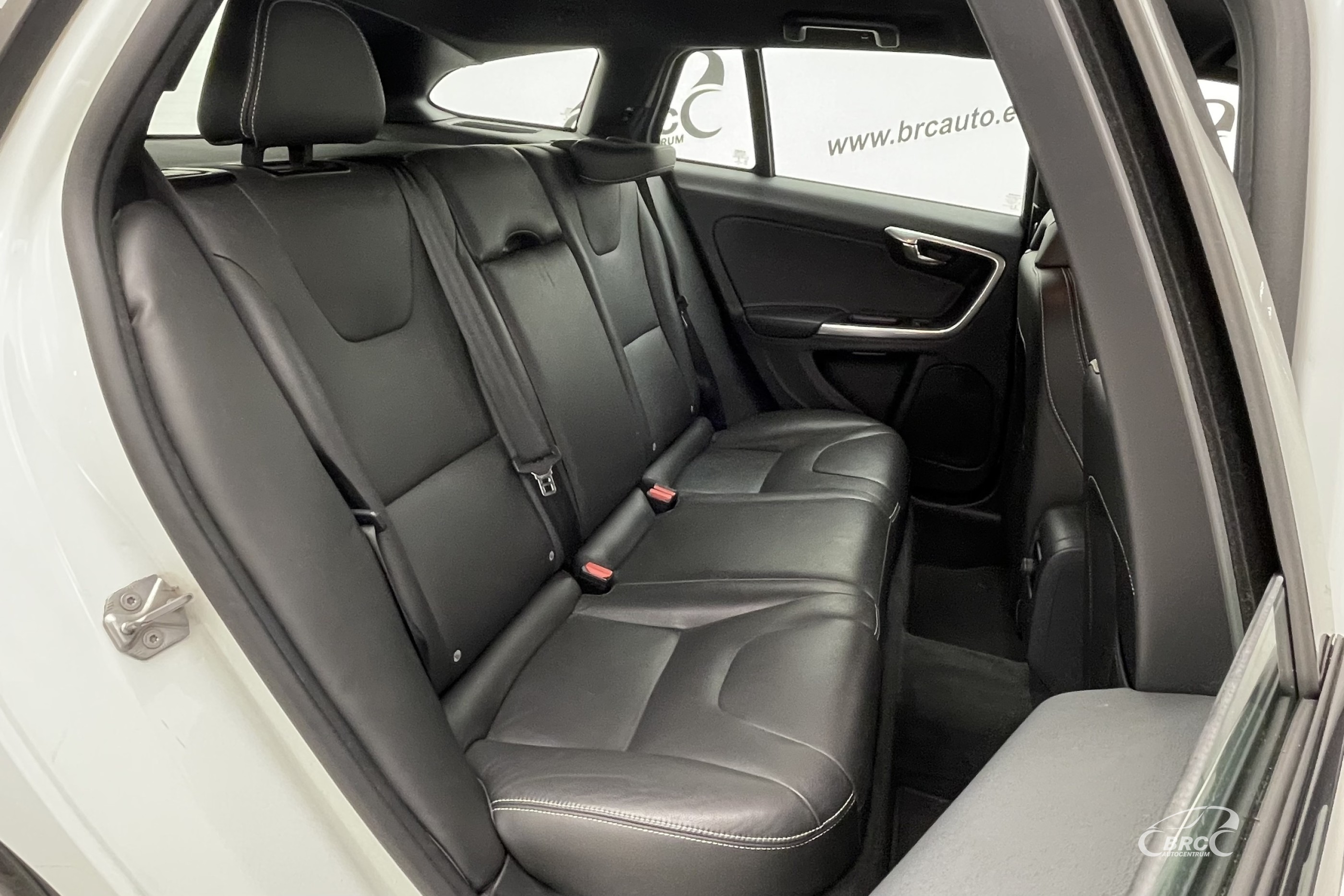 Volvo V60 2.0 D2 Automatas