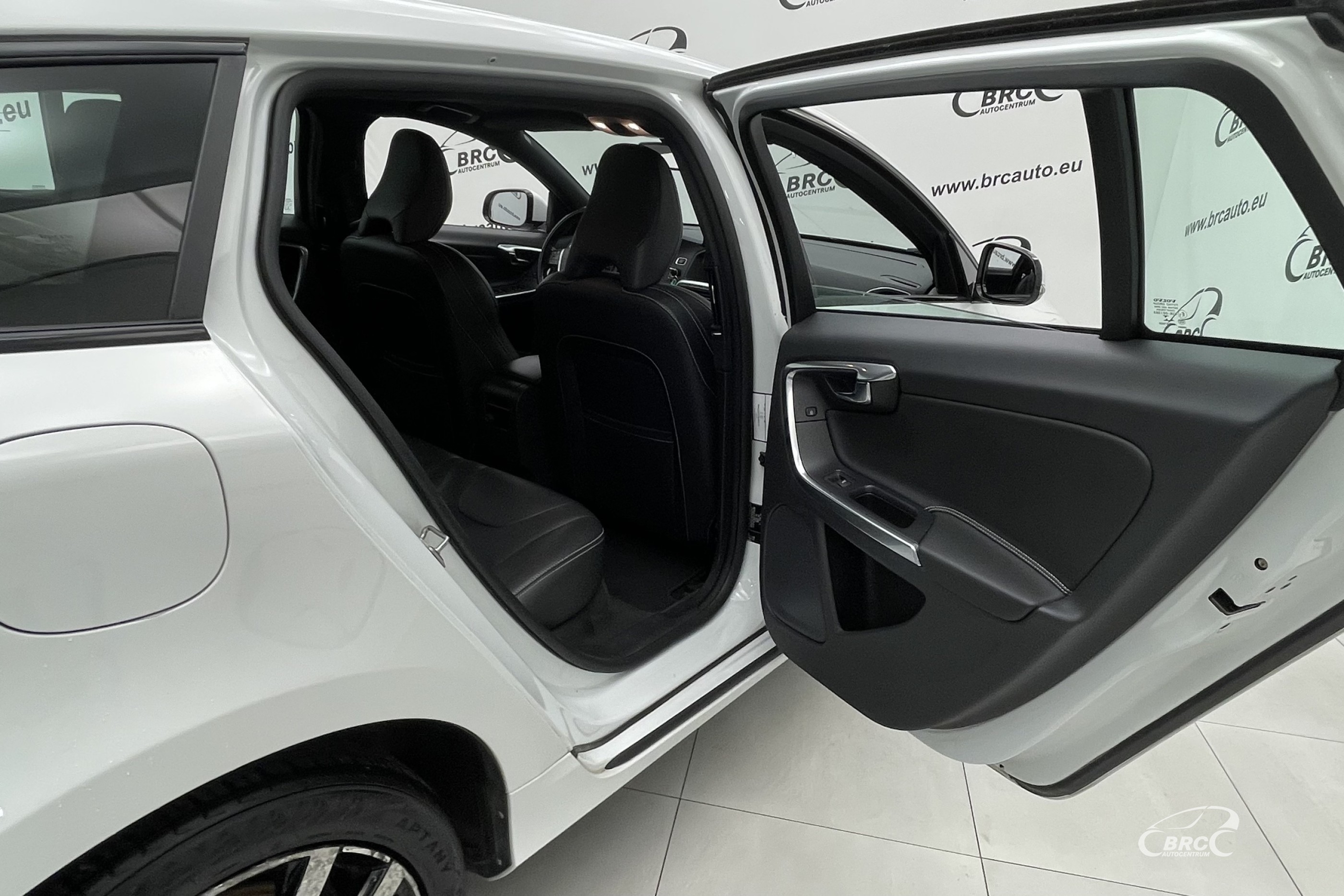 Volvo V60 2.0 D2 Automatas
