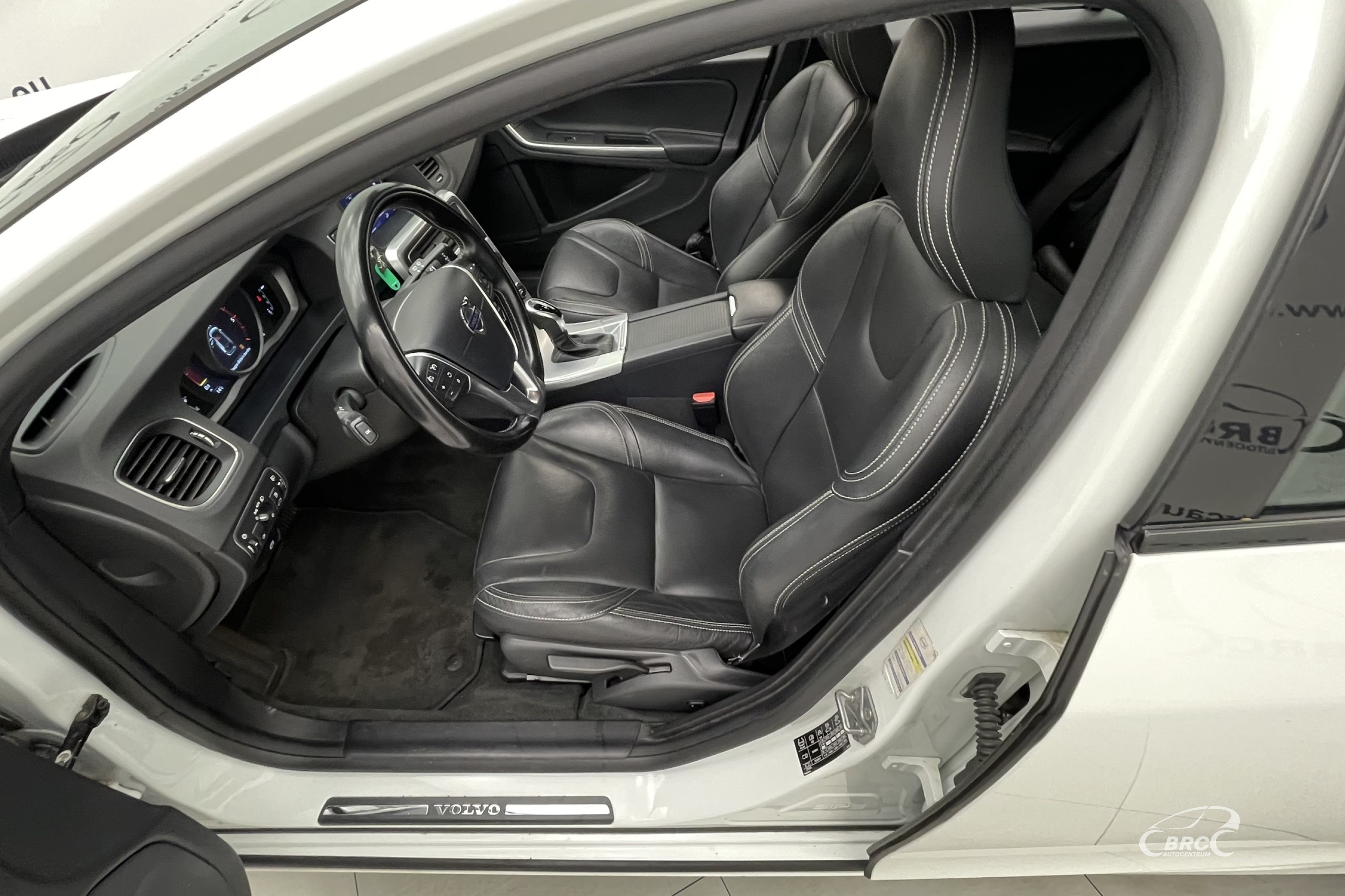 Volvo V60 2.0 D2 Automatas