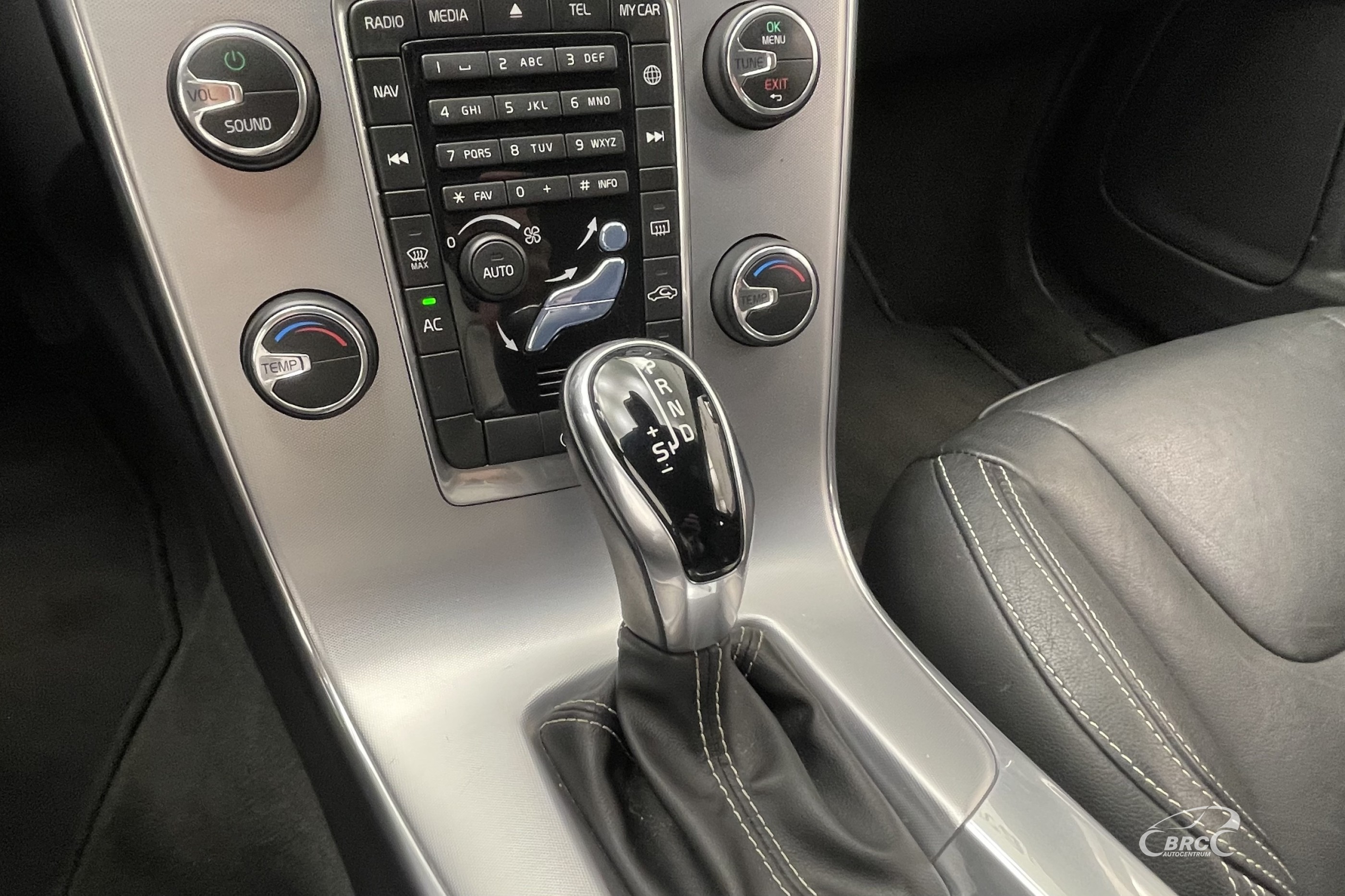 Volvo V60 2.0 D2 Automatas