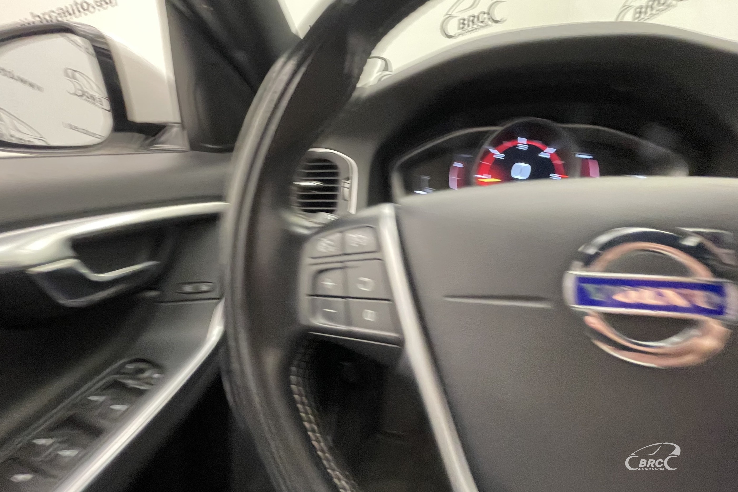 Volvo V60 2.0 D2 Automatas