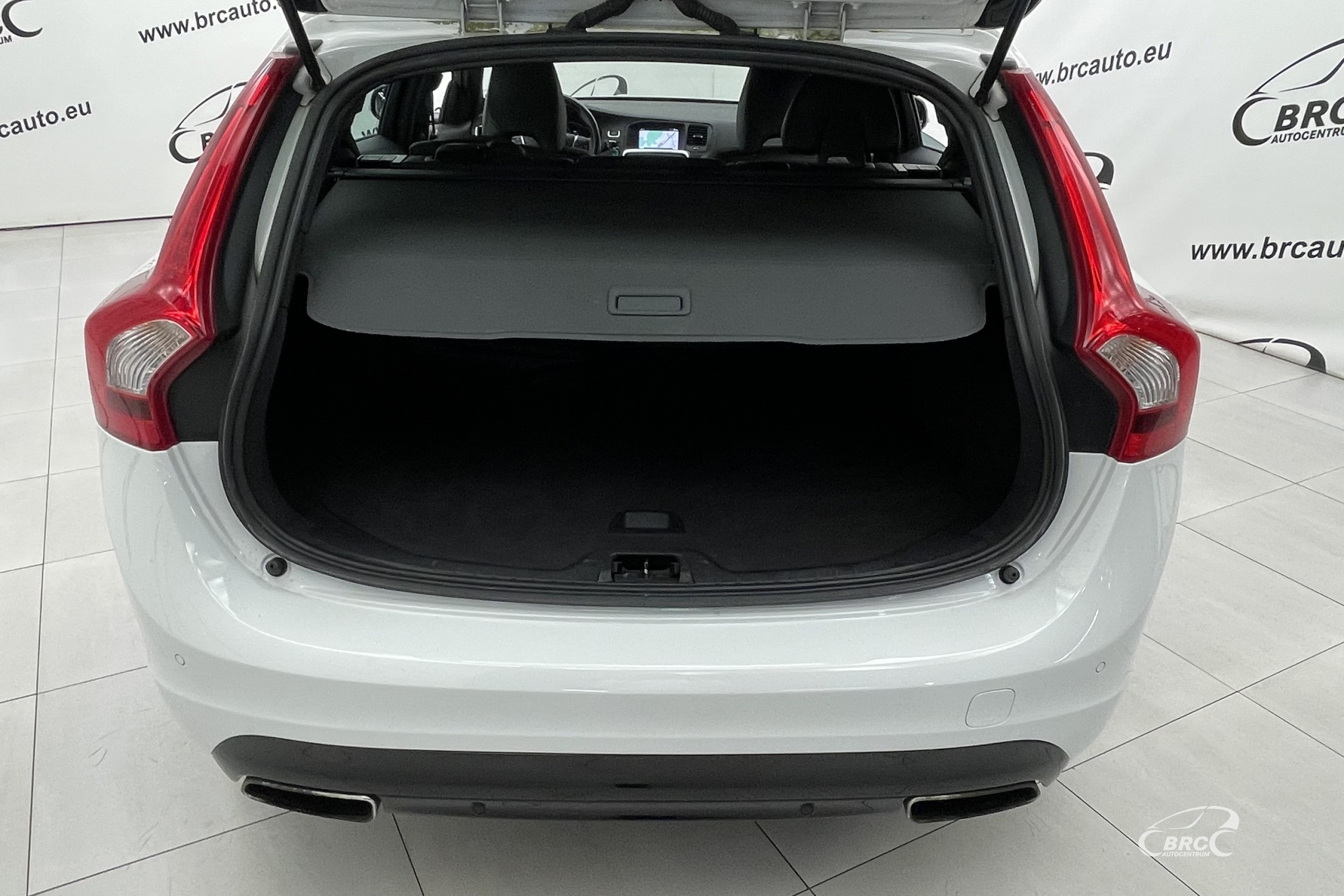 Volvo V60 2.0 D2 Automatas