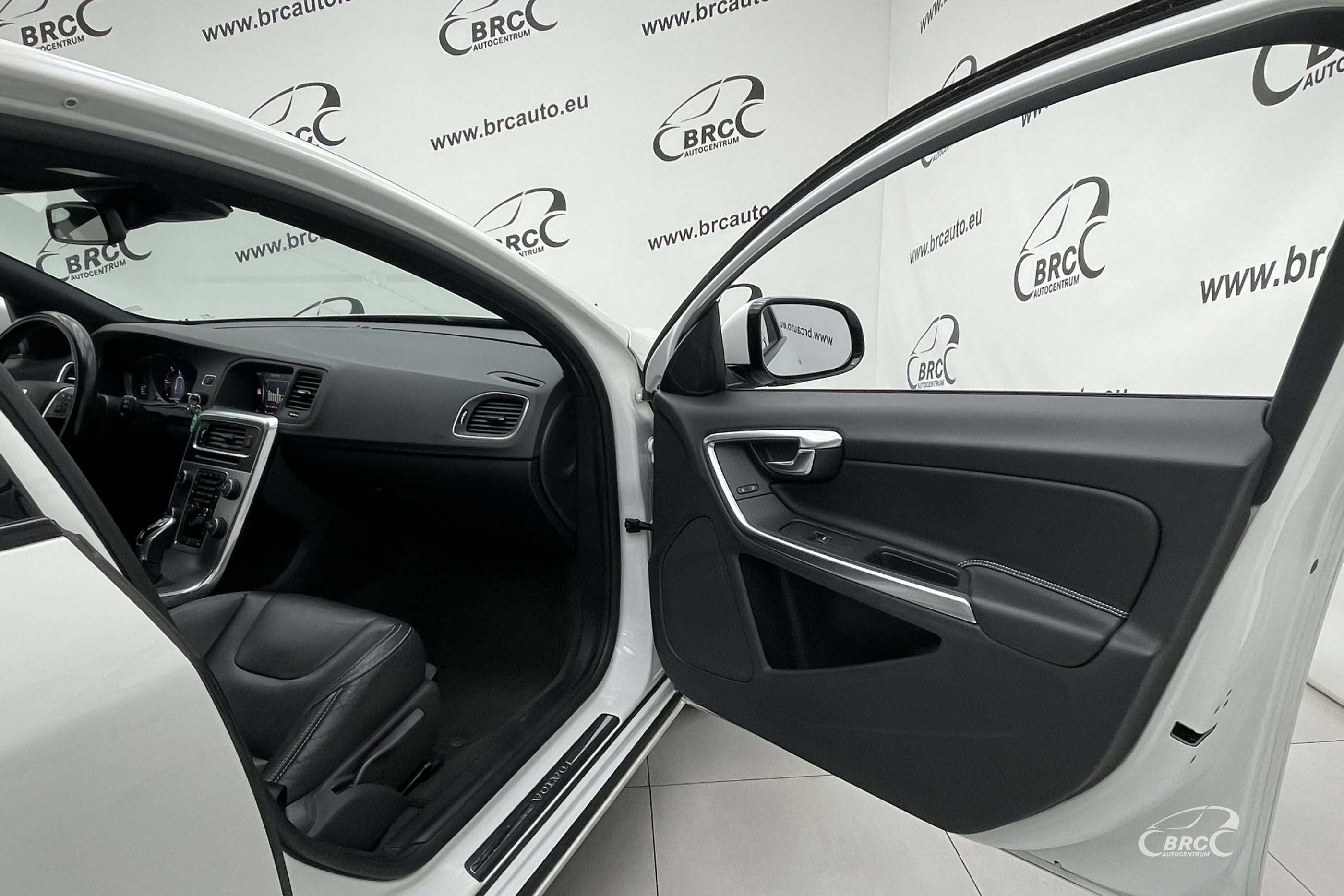 Volvo V60 2.0 D2 Automatas
