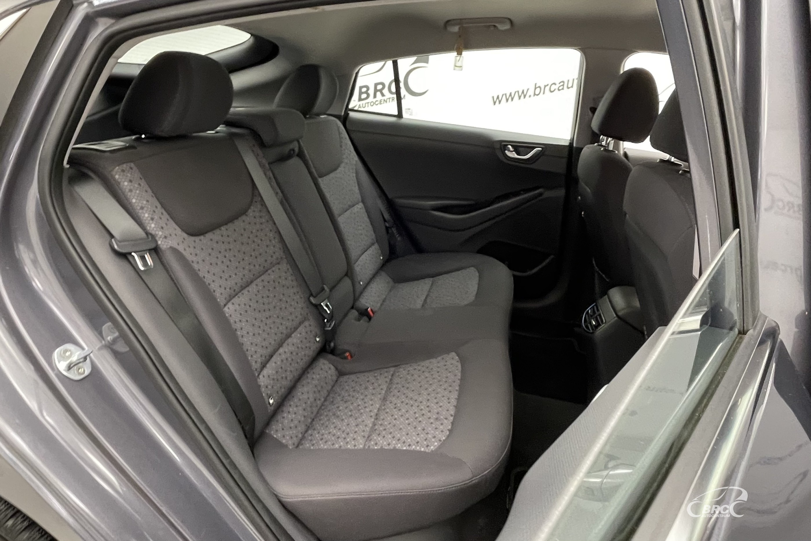 Hyundai Ioniq 1.6 GDI DLT Style Plug-in Hybrid Automatas