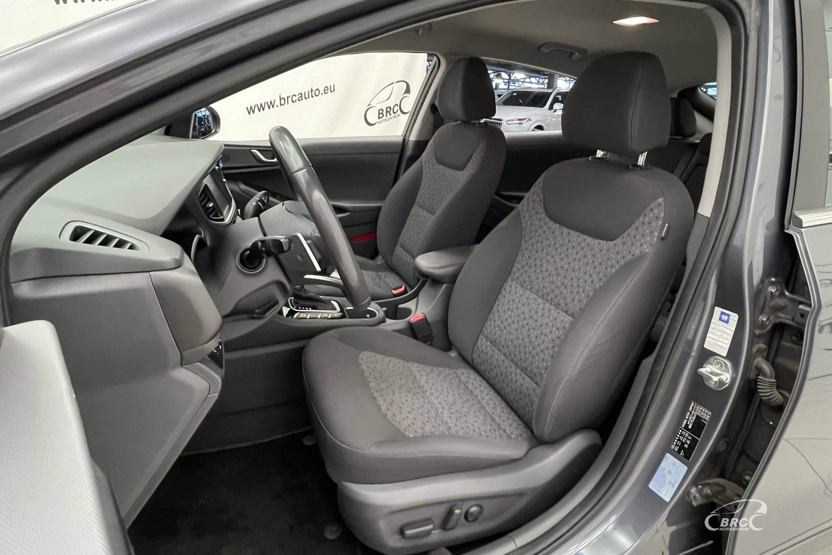 Hyundai Ioniq 1.6 GDI DLT Style Plug-in Hybrid Automatas