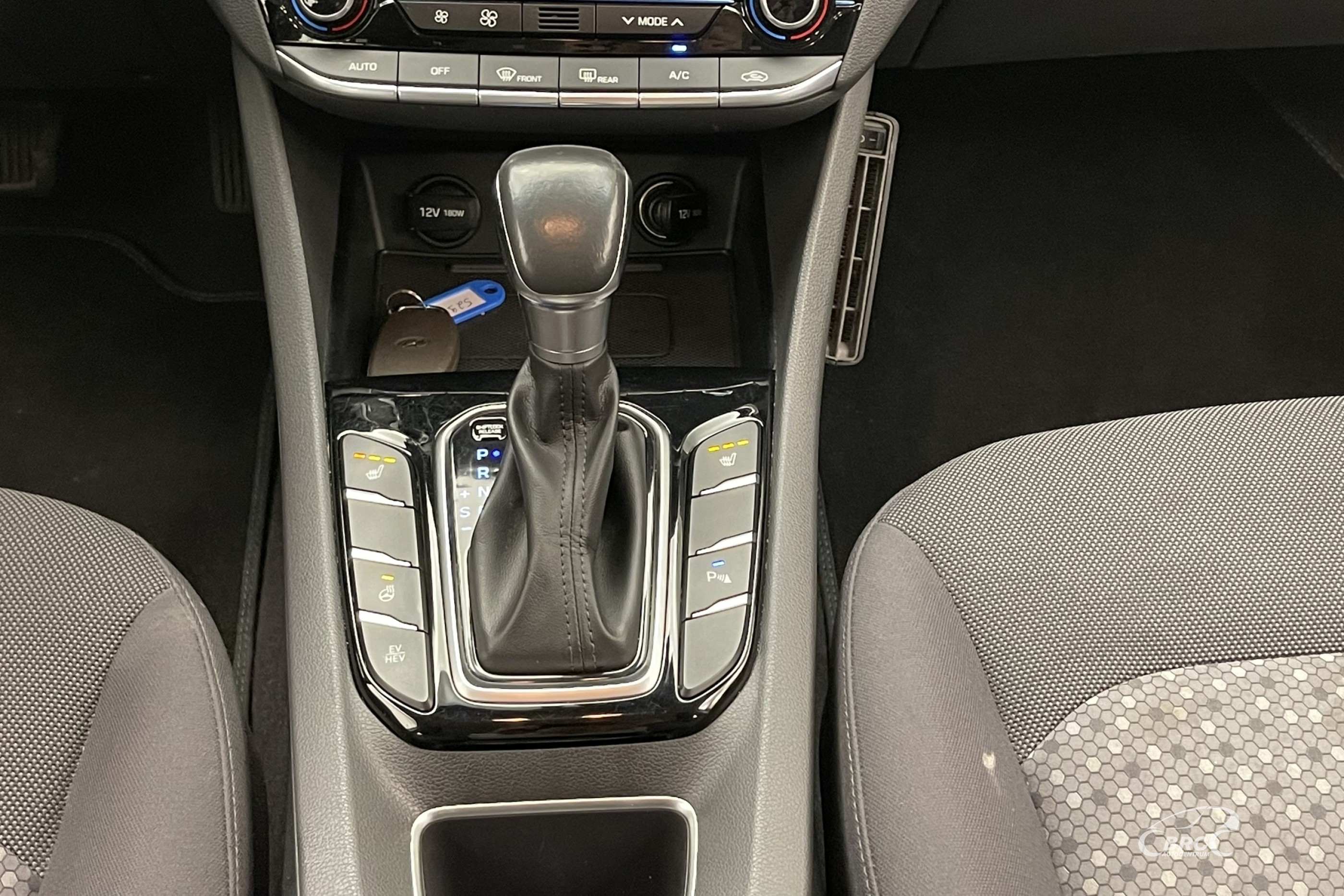Hyundai Ioniq 1.6 GDI DLT Style Plug-in Hybrid Automatas
