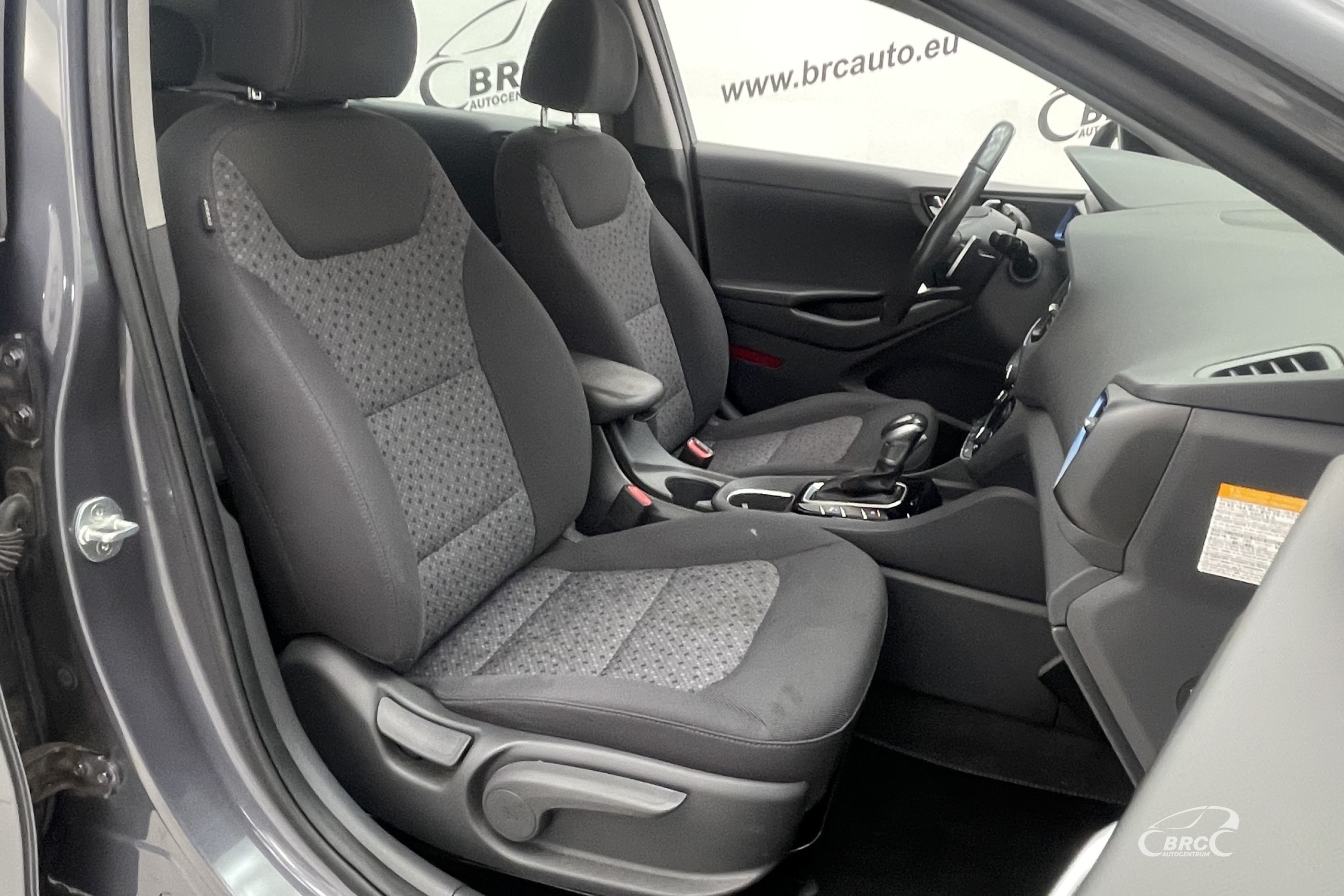 Hyundai Ioniq 1.6 GDI DLT Style Plug-in Hybrid Automatas