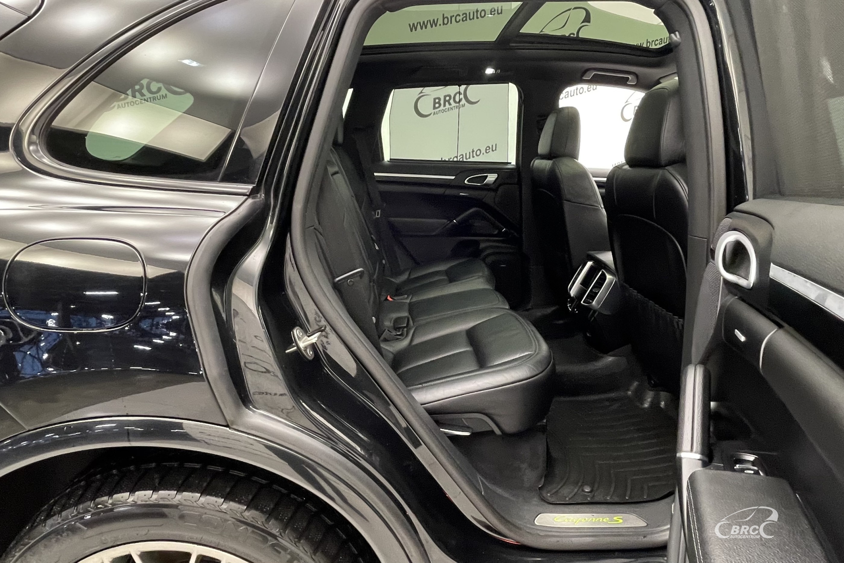 Porsche Cayenne S E-Hybrid
