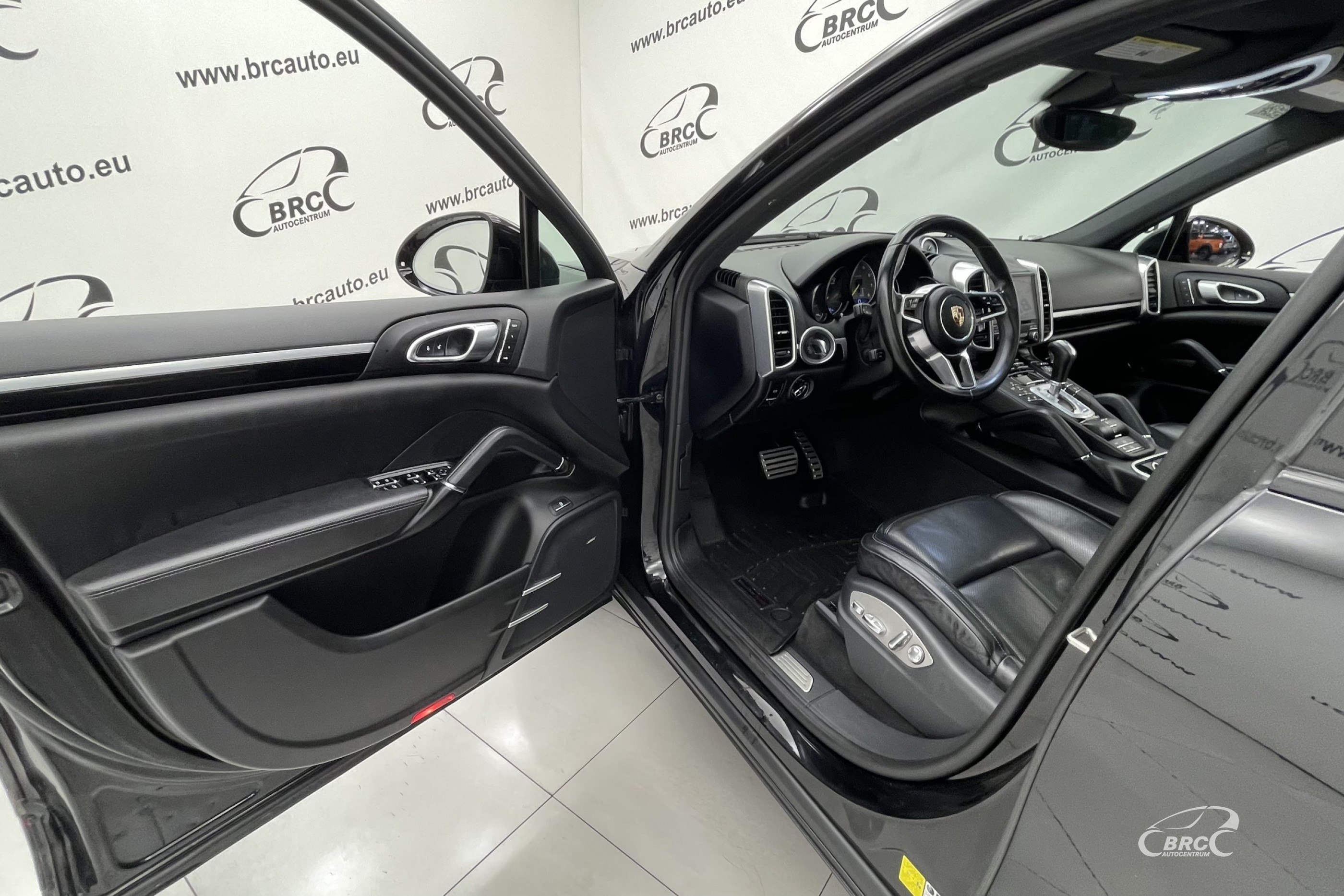 Porsche Cayenne S E-Hybrid