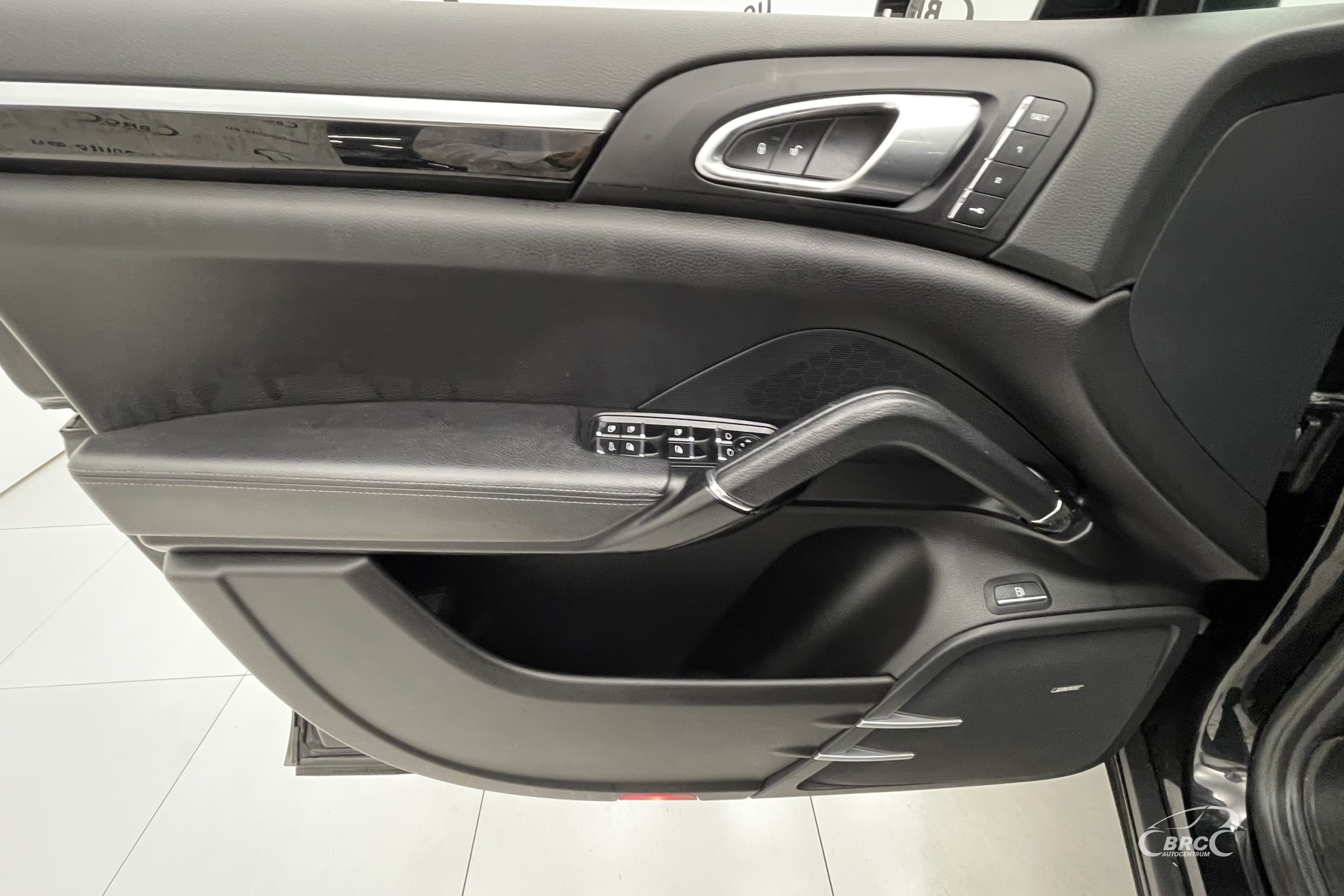 Porsche Cayenne S E-Hybrid