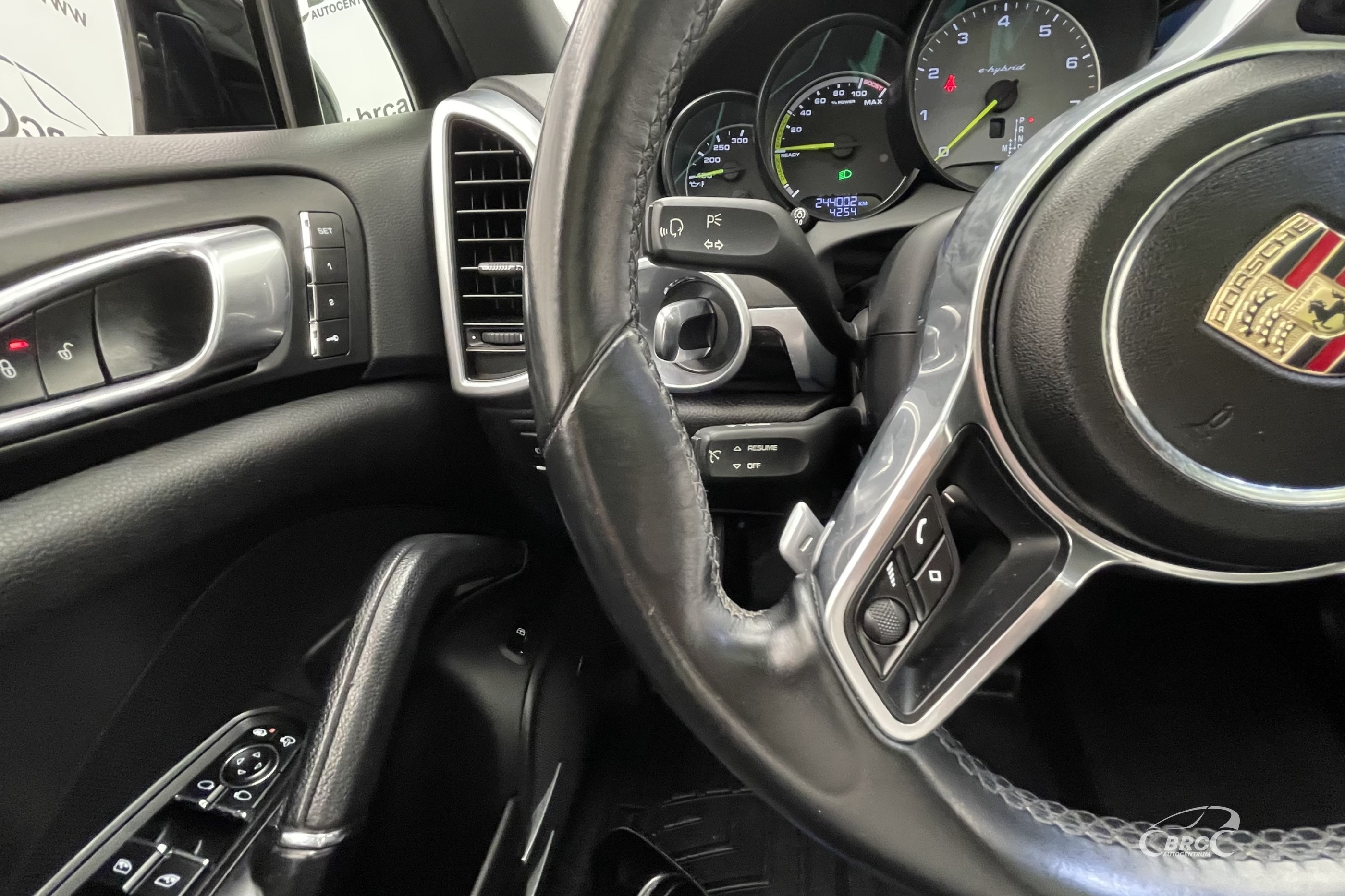 Porsche Cayenne S E-Hybrid