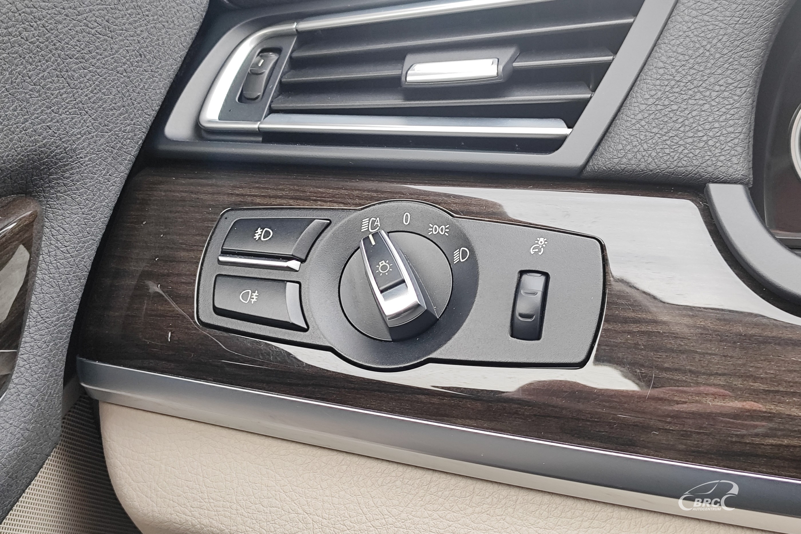 BMW 740 3.0d xDrive Automatas