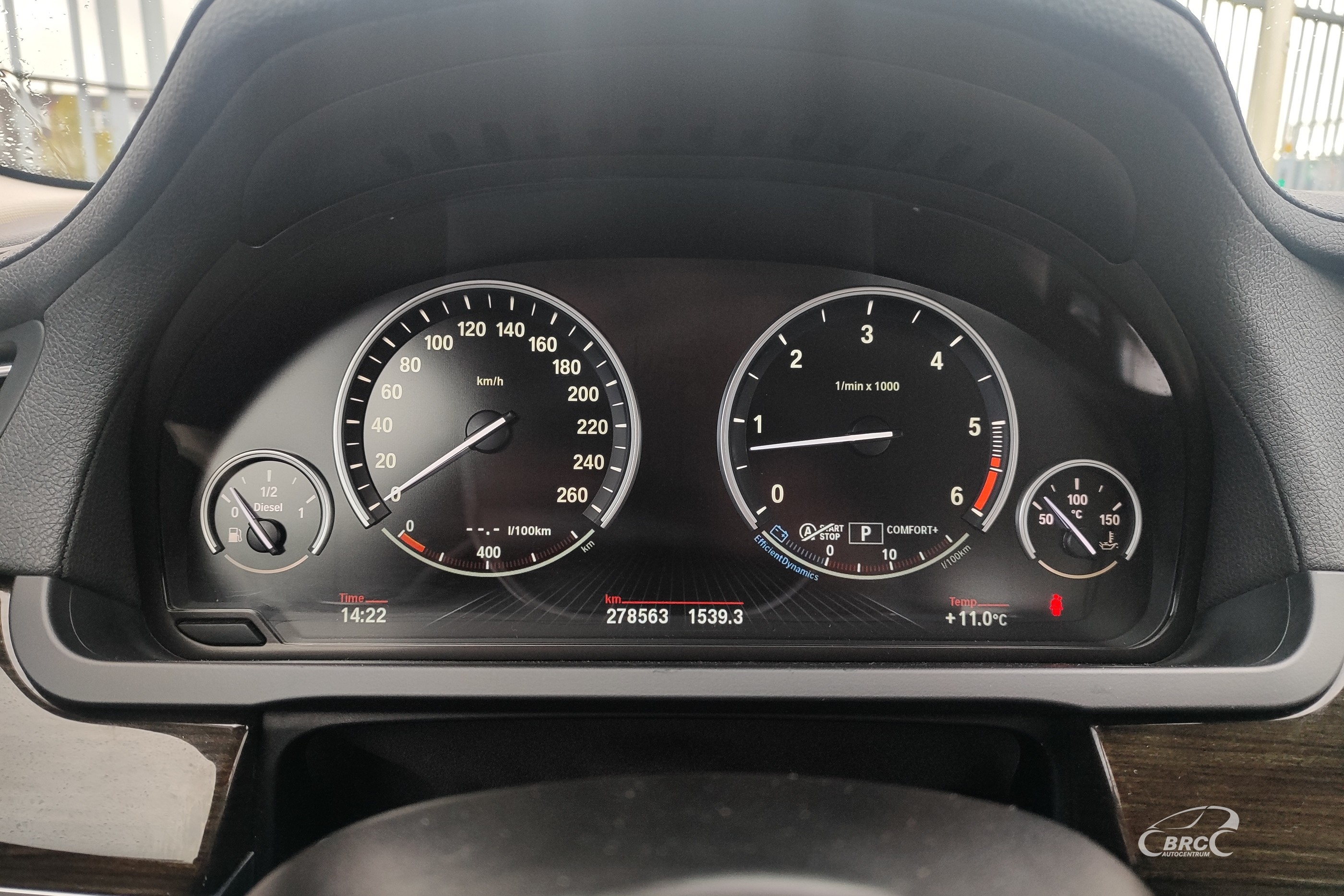 BMW 740 3.0d xDrive Automatas