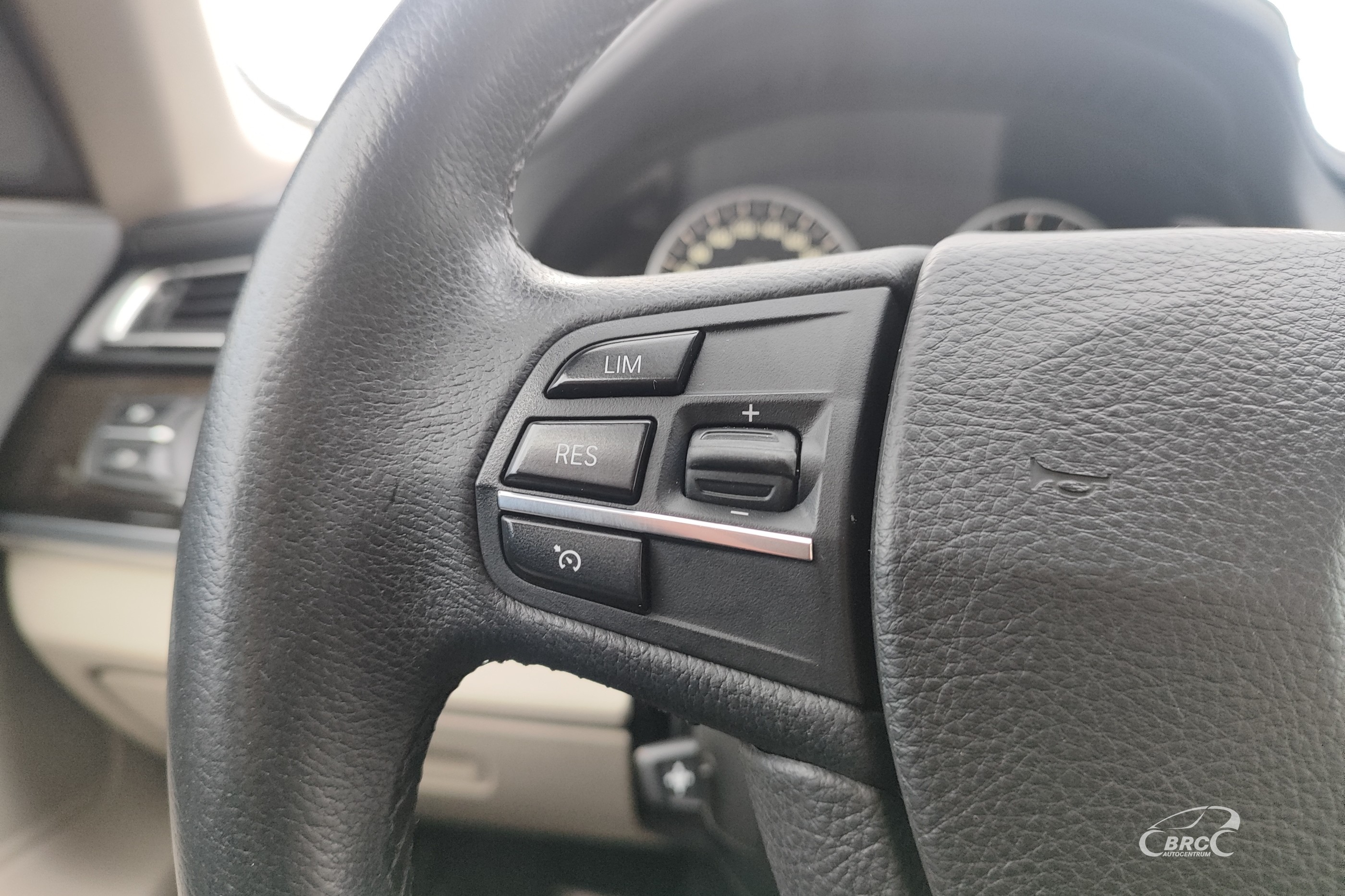 BMW 740 3.0d xDrive Automatas