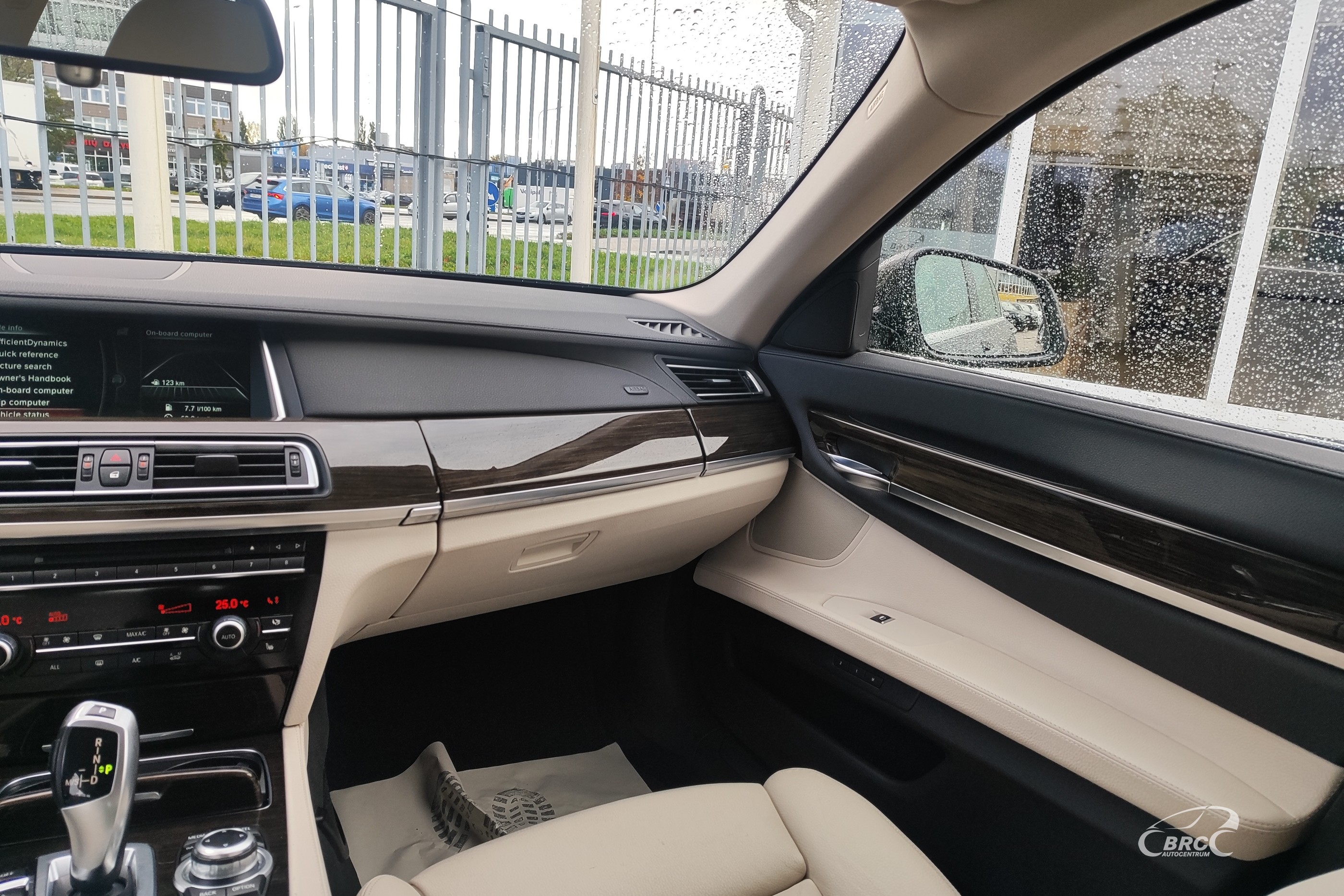 BMW 740 3.0d xDrive Automatas