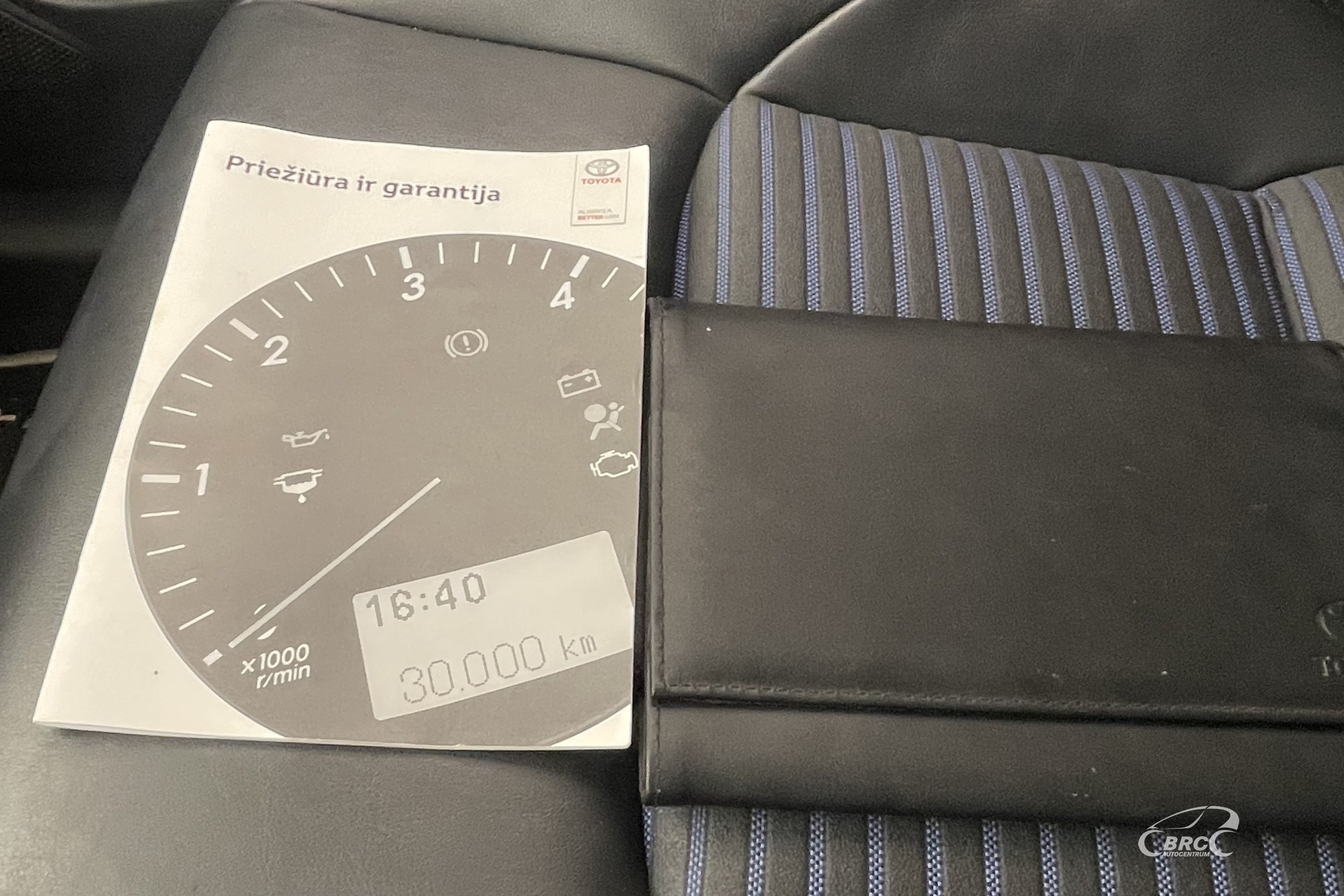 Toyota RAV 4 2.5 Hybrid Style e-CVT Automatas