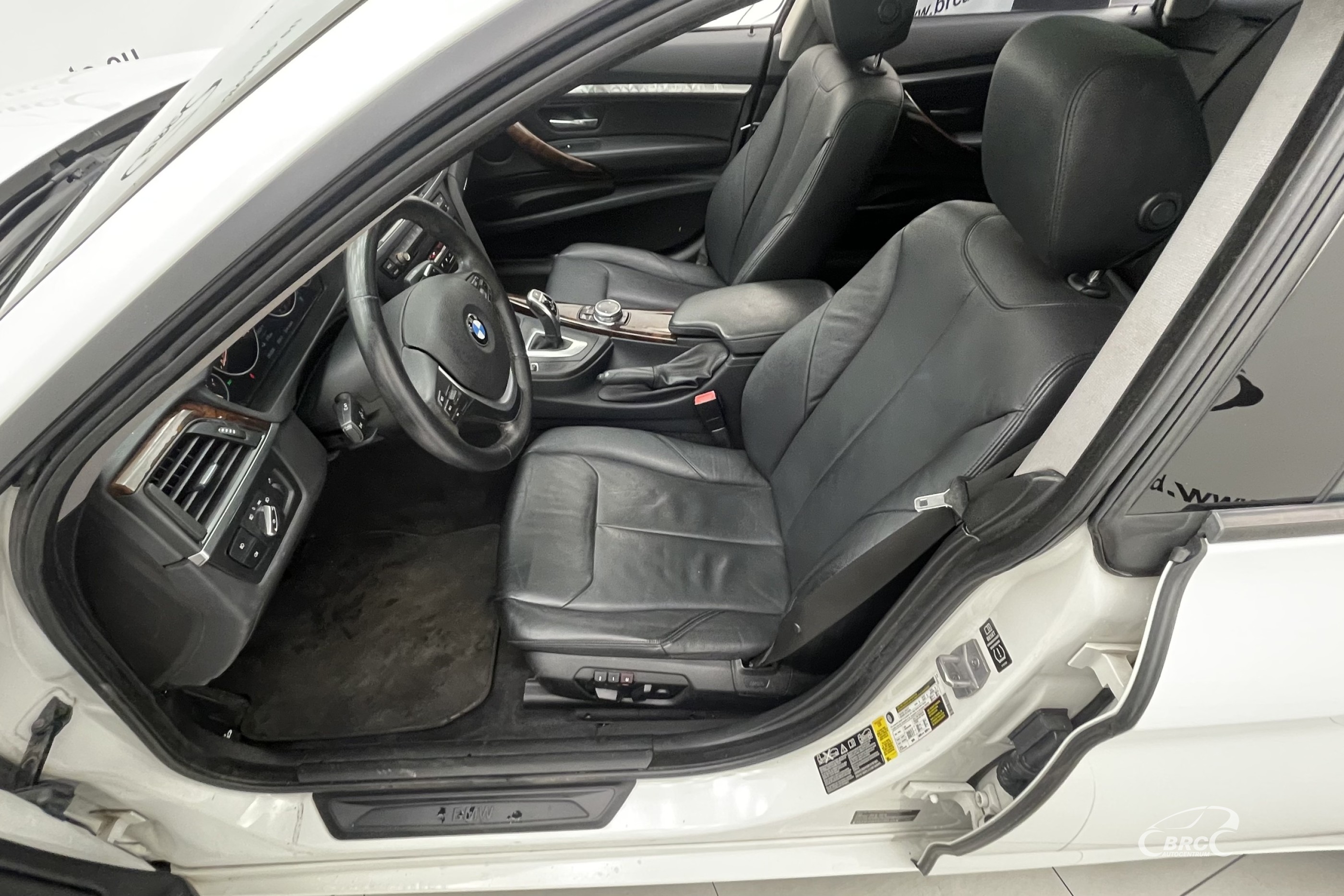 BMW 328 Gran Turismo i xDrive Automatas