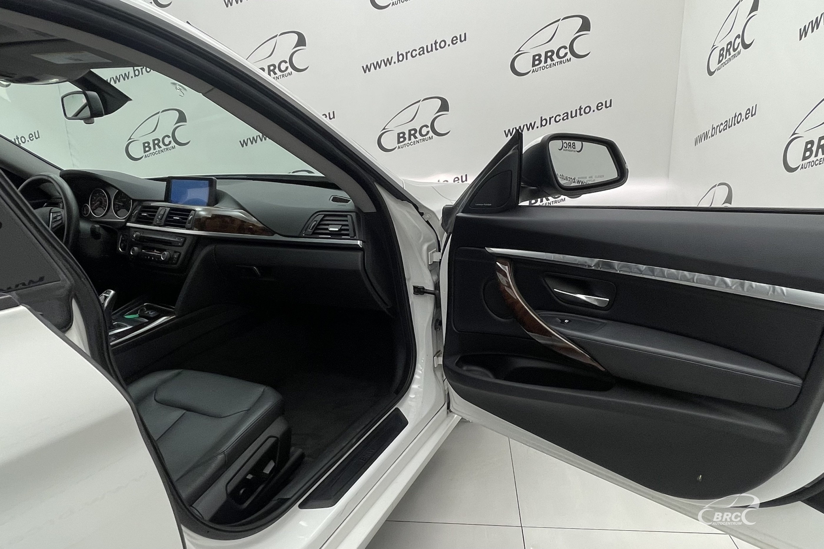 BMW 328 Gran Turismo i xDrive Automatas