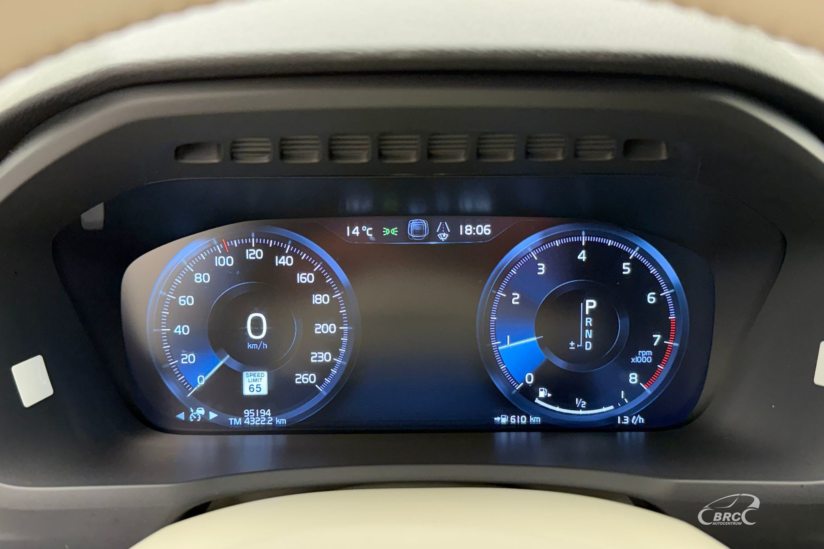 Volvo XC 90 T5 AWD Automatas