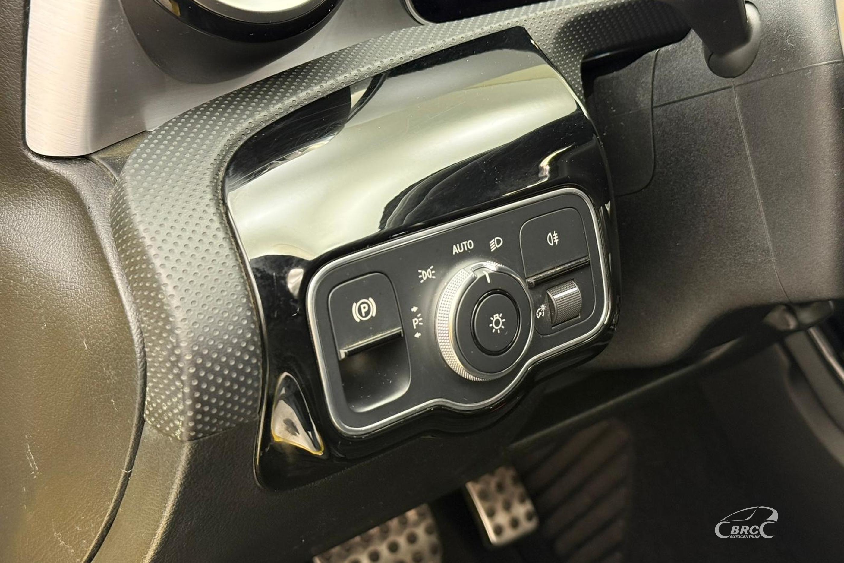 Mercedes-Benz A220 Automatas