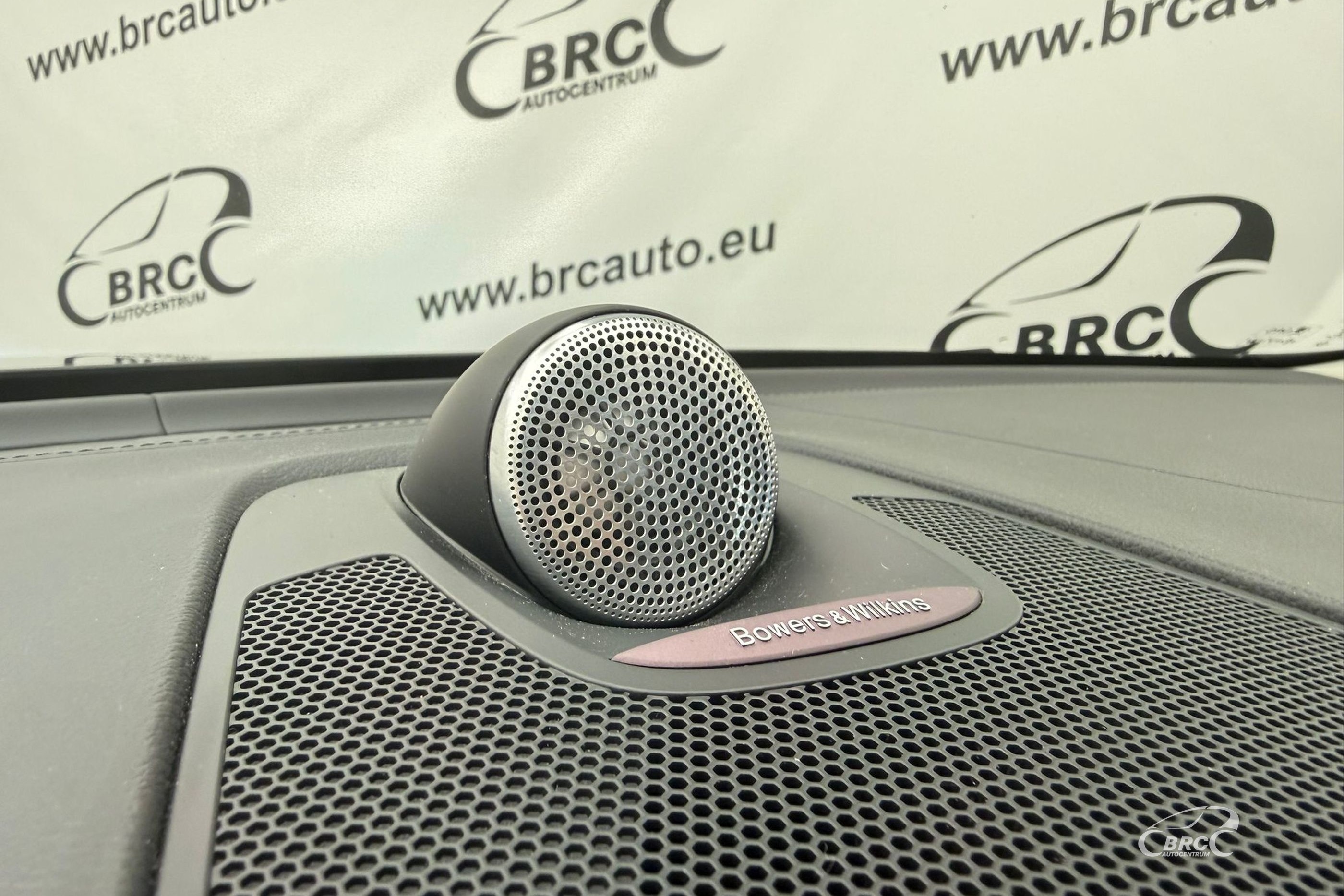 Volvo XC 60 T8 Inscription Plug-In AWD Automatas