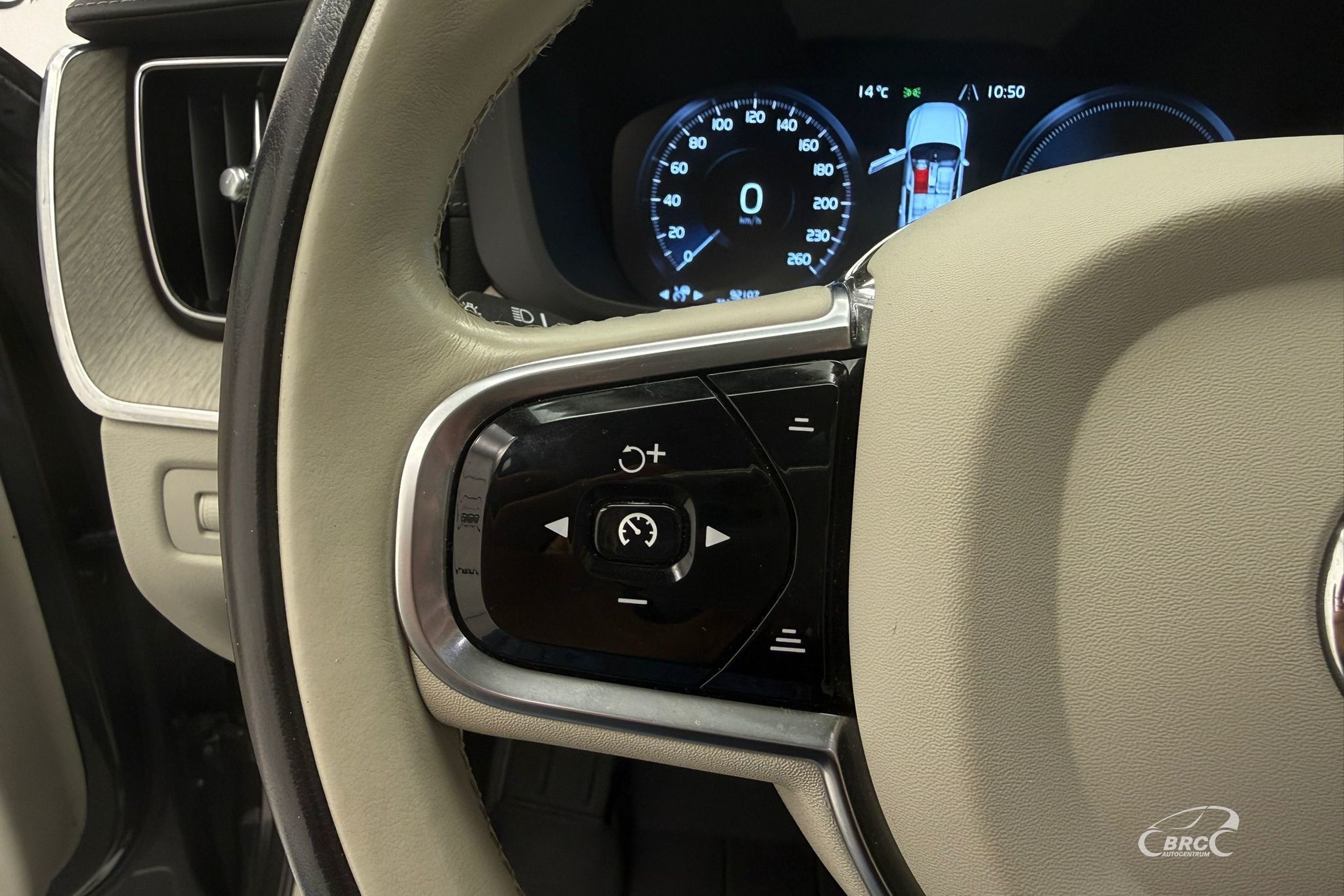 Volvo XC 60 T8 Inscription Plug-In AWD Automatas