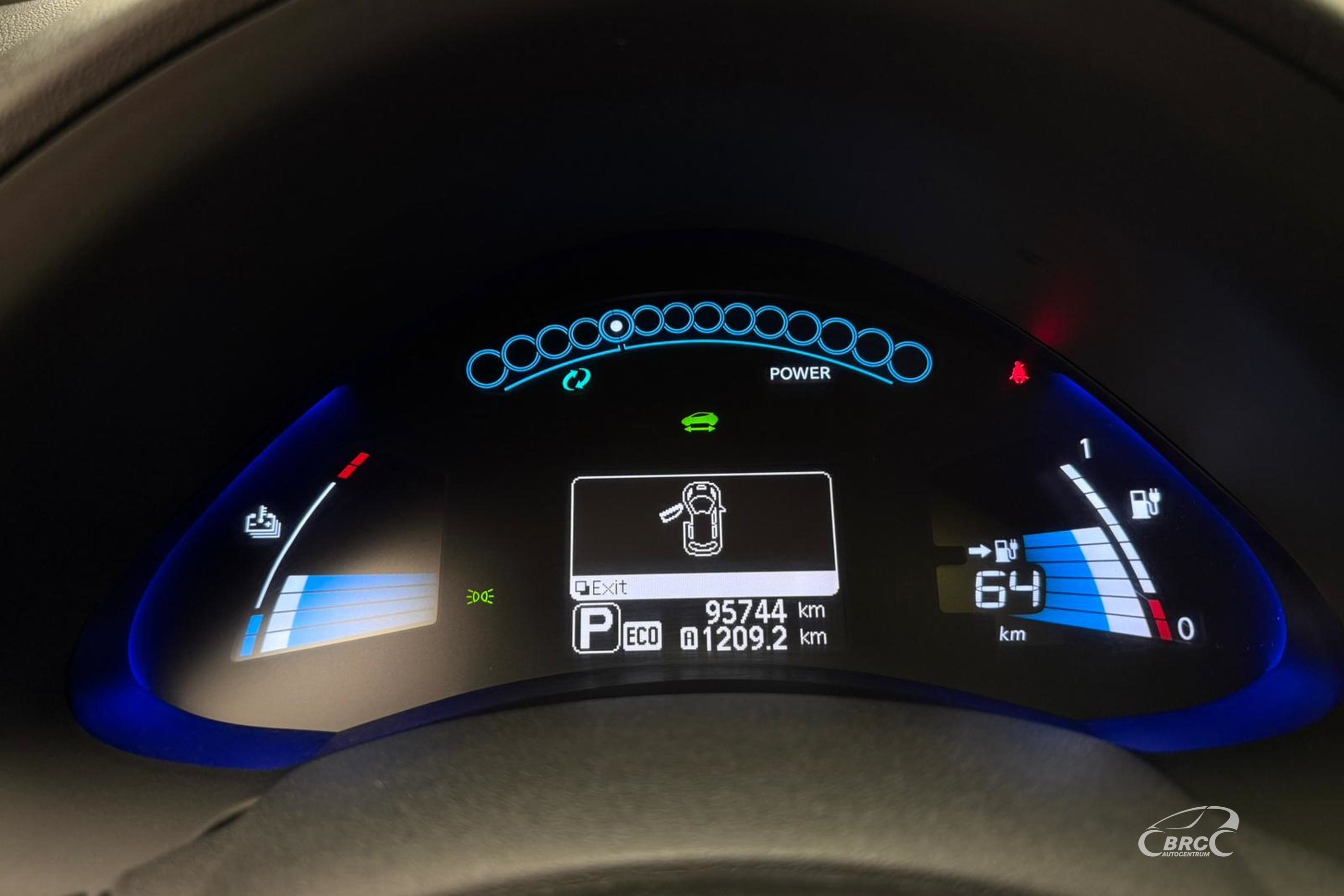 Nissan Leaf 30 kwH Automatas