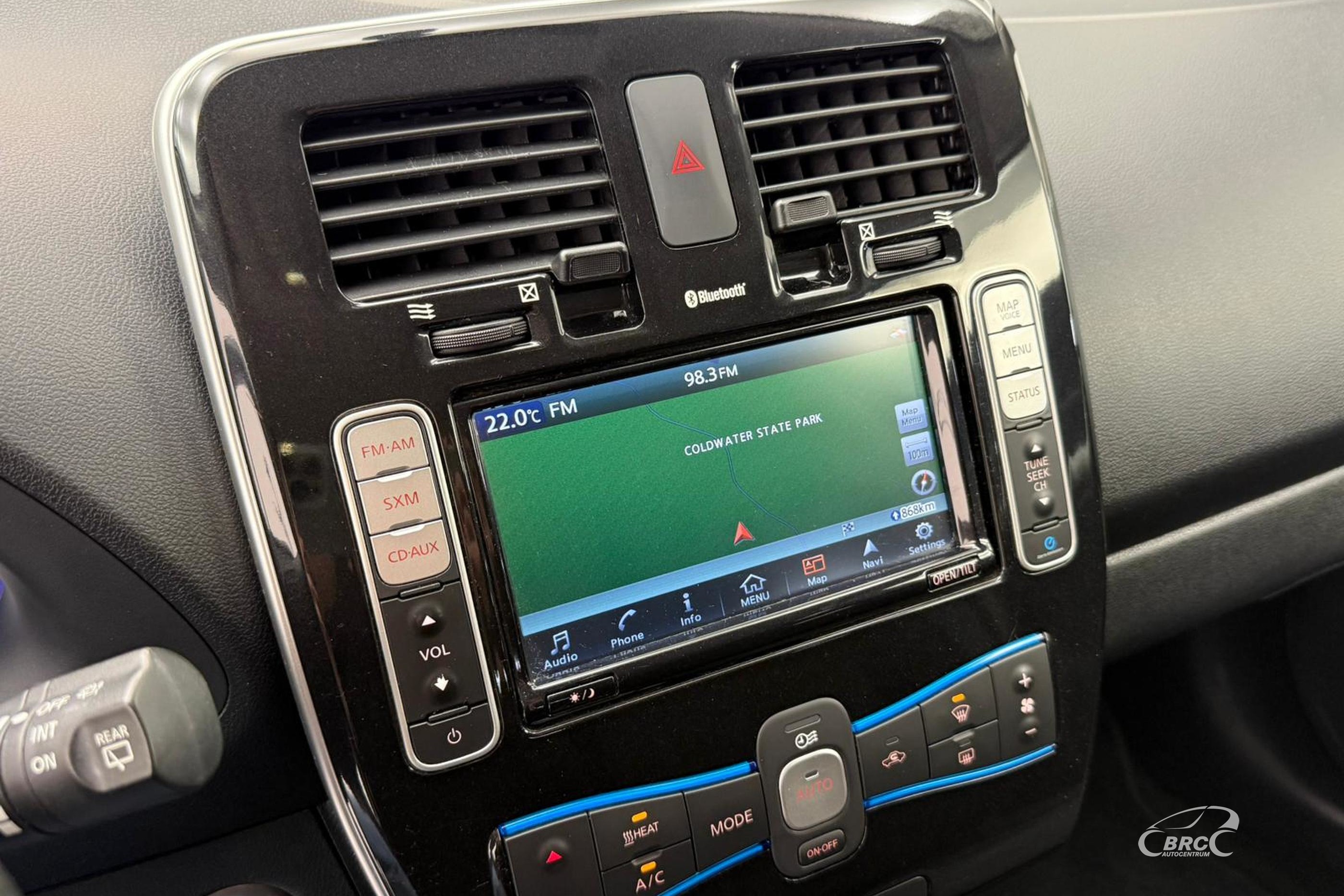 Nissan Leaf 30 kwH Automatas