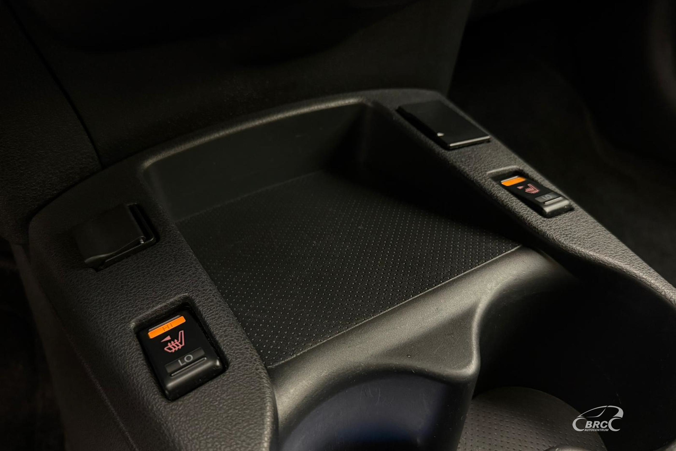 Nissan Leaf 30 kwH Automatas