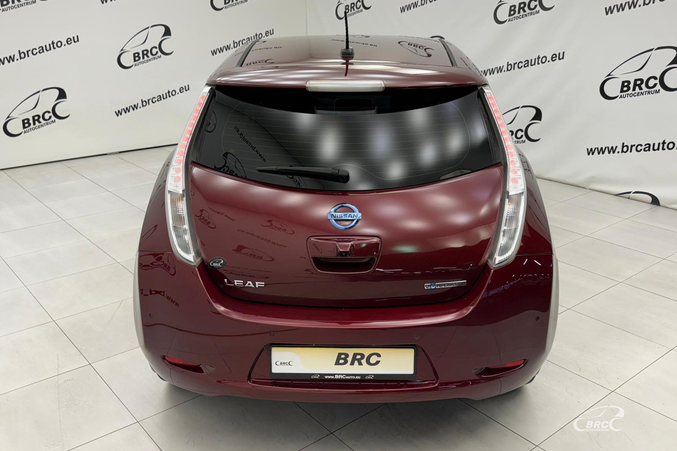 Nissan Leaf 30 kwH Automatas