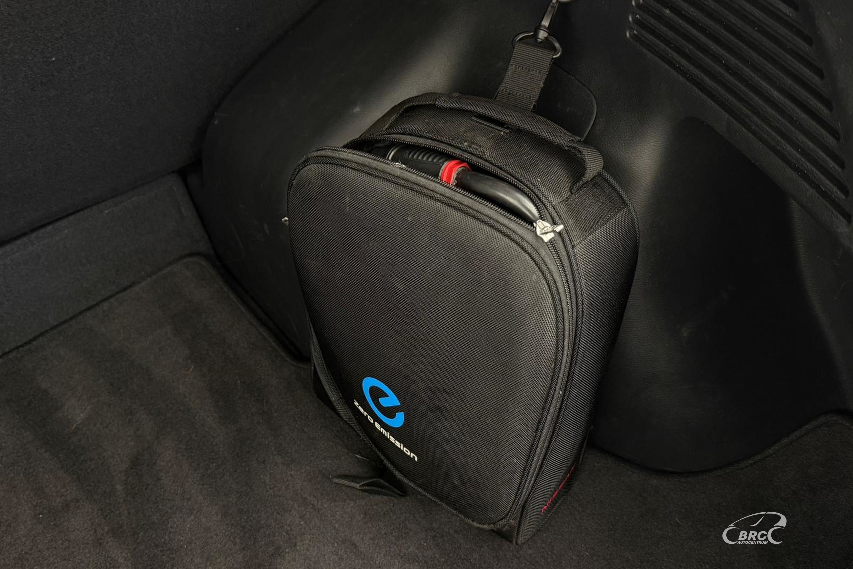 Nissan Leaf 30 kwH Automatas