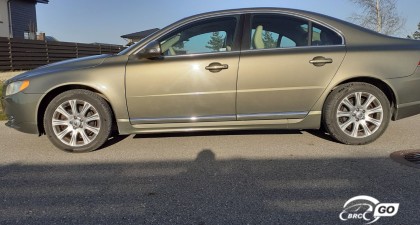 Volvo S80 