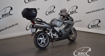 Honda VFR800 