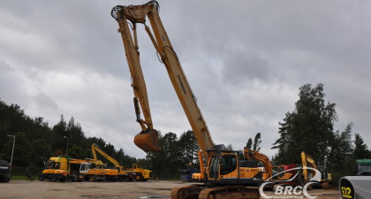 Hyundai R380LC-9A demolition rig excavator