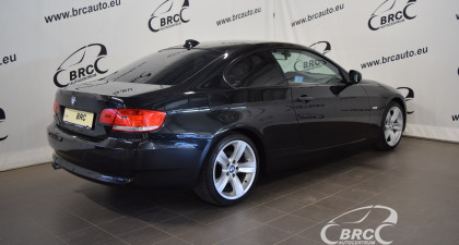 BMW 320 i Coupe M/T