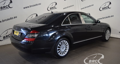 Mercedes-Benz S 320 CDi 4 Matic