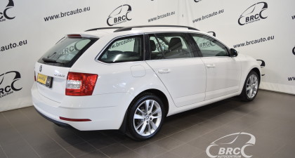Skoda Octavia Combi DSG