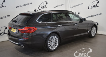BMW 520 D Touring xDrive Luxury Line