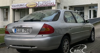 Ford Mondeo 