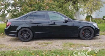 Mercedes-Benz C 180 