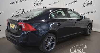 Volvo S60 D3 Momentum M/T