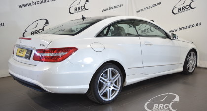 Mercedes-Benz E 250 Coupe AMG Line