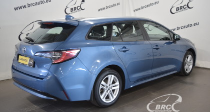 Toyota Corolla Touring Sports A/T