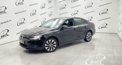 Volkswagen Jetta 1.4 TSI Hybrid Automatas