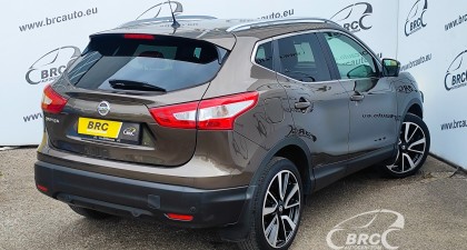 Nissan Qashqai 1.2 DiG-T Automatas