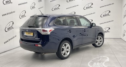 Mitsubishi Outlander 2.4i LPG Automatas