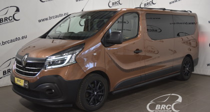 Renault Trafic 8 seats M/T