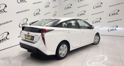 Toyota Prius Hybridas Automatas